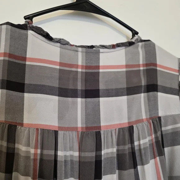 LOFT Women's Checkered Blouse Size Medium - Picture 3 of 6